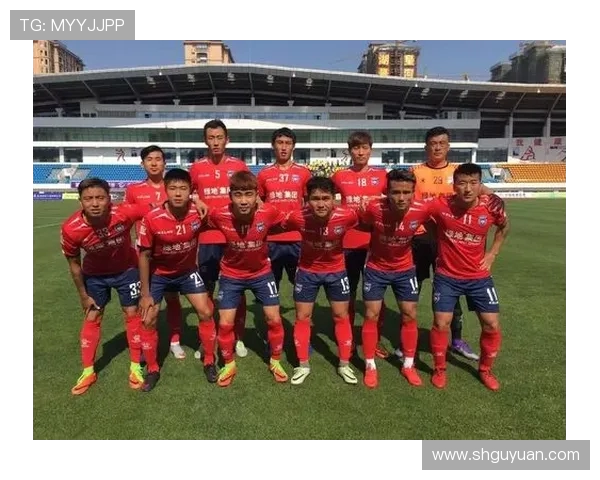 海牙主场迎战泽沃勒争夺积分巩固联赛排名之战